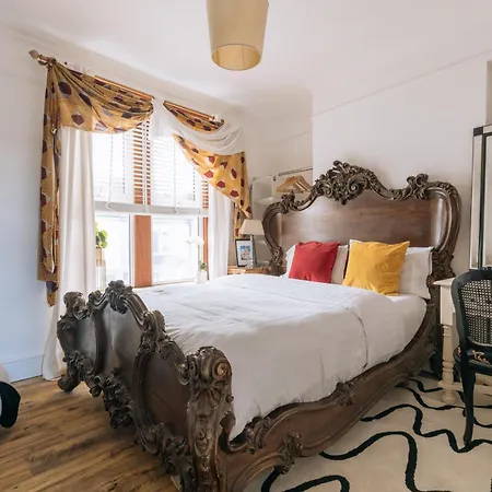 Vibrant & Eclectic 3 Bedroom Flat - Bedminster Bristol! Apartment Bristol