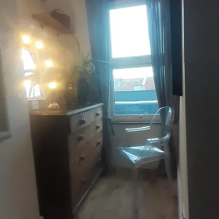 Vibrant & Eclectic 3 Bedroom Flat - Bedminster Bristol! *